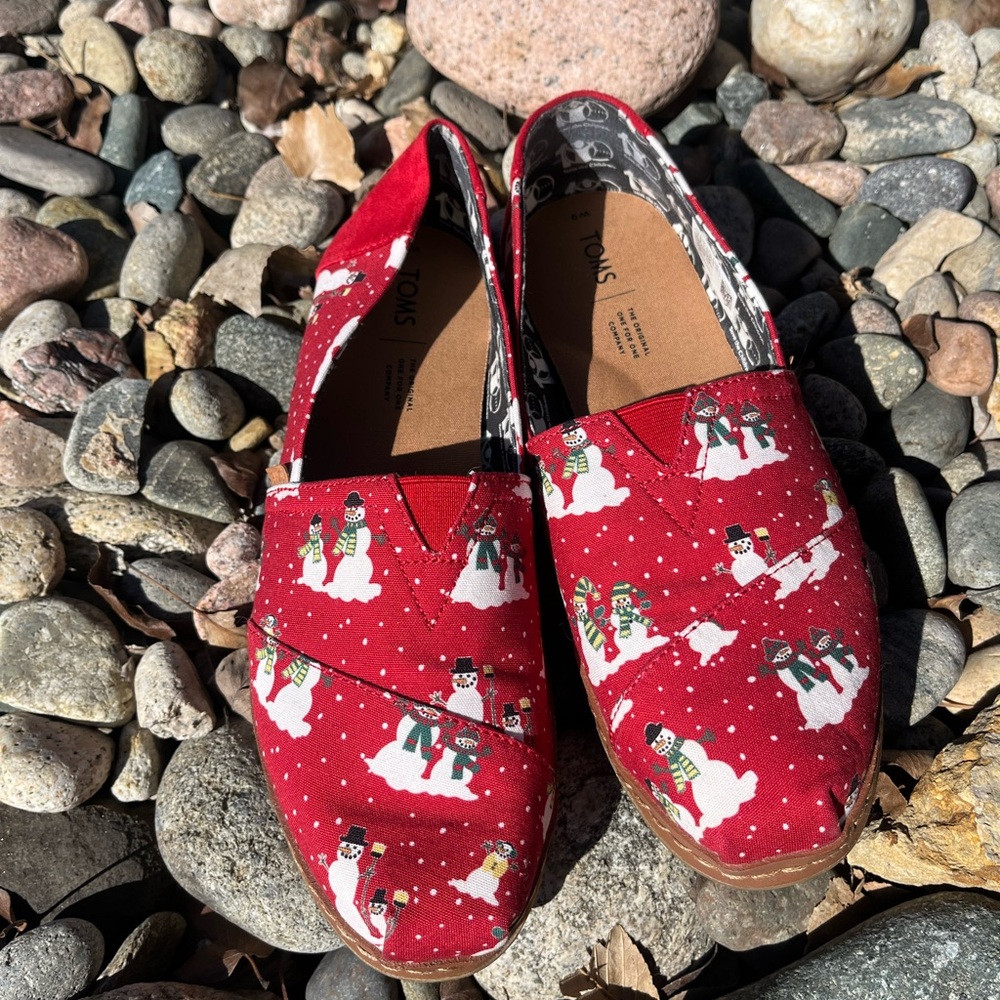 Snowman Toms shoes